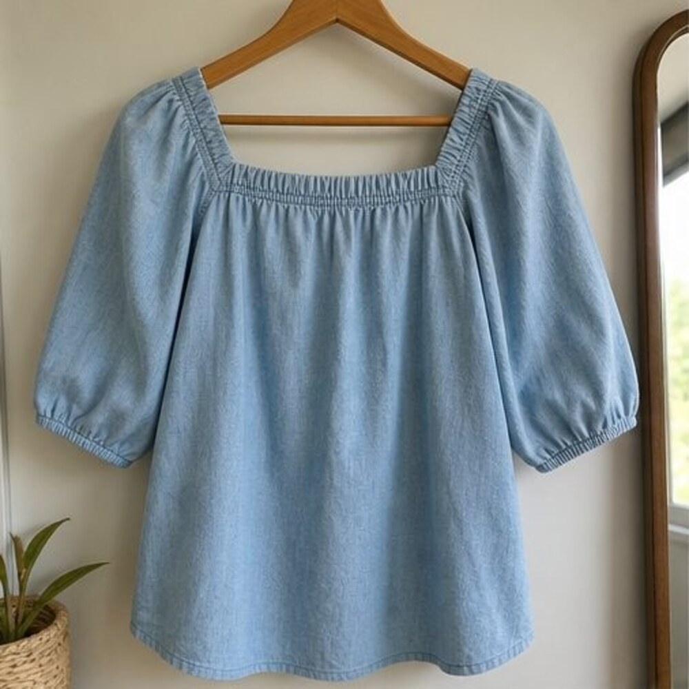 Emerald Tie Neck Blouse